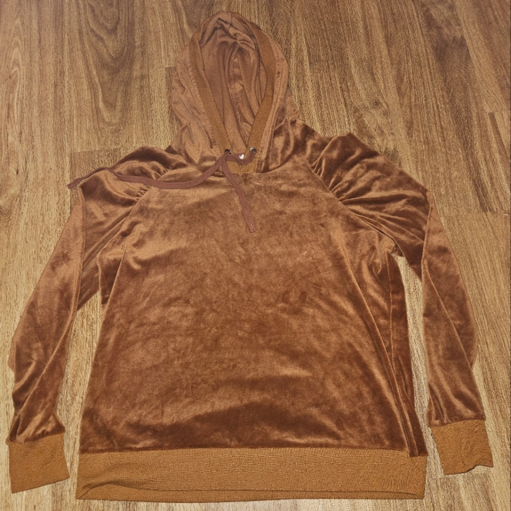 4/$20- Velour hoodie